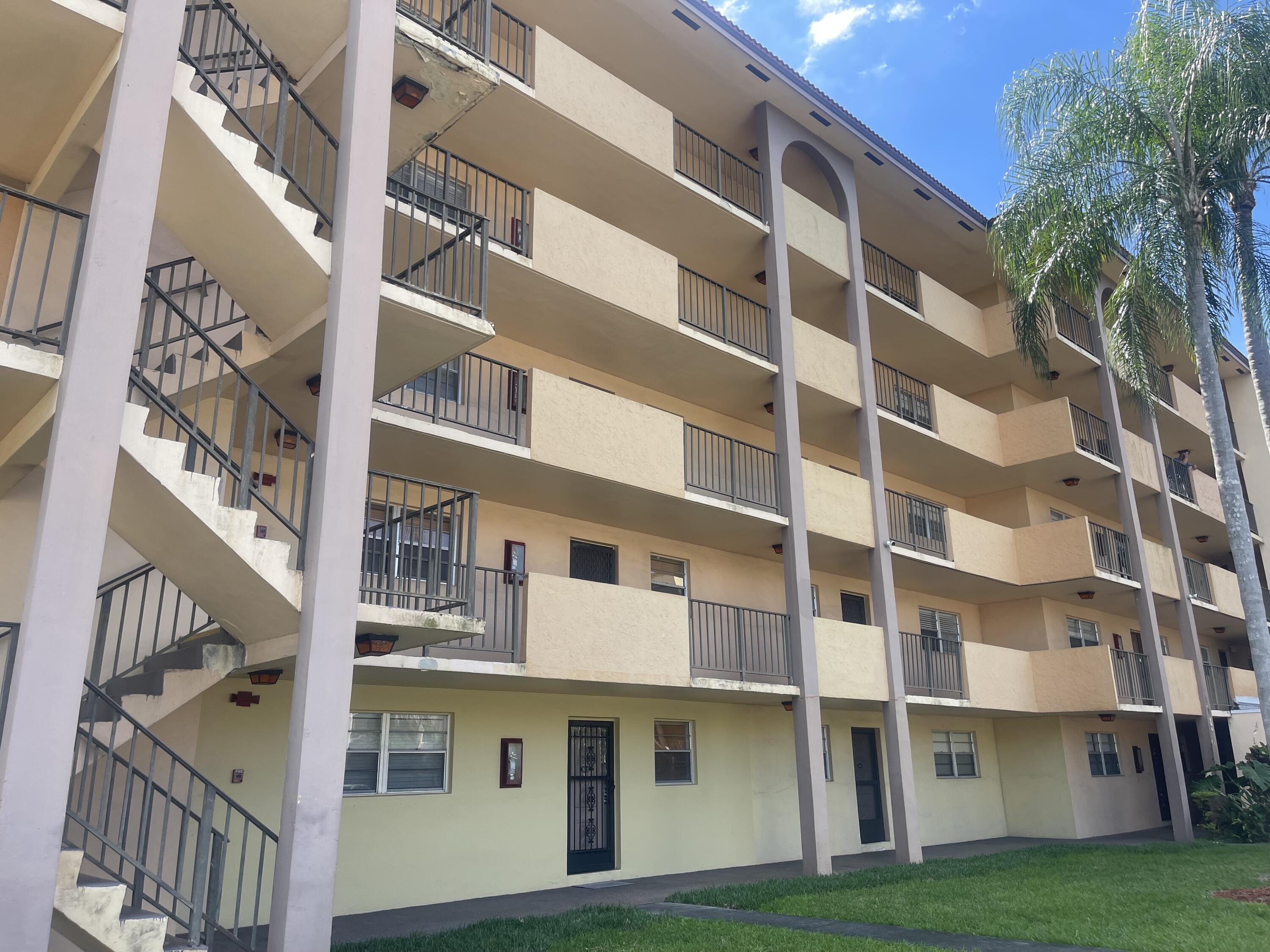 3955 North Nob Hill Road, Unit 202 Sunrise, FL 33351 - Photo 6 of 14 a view of a building