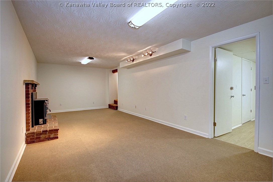 312 Viola Road Charleston, WV 25314 - Photo 39 of 49 Gallery Image 39