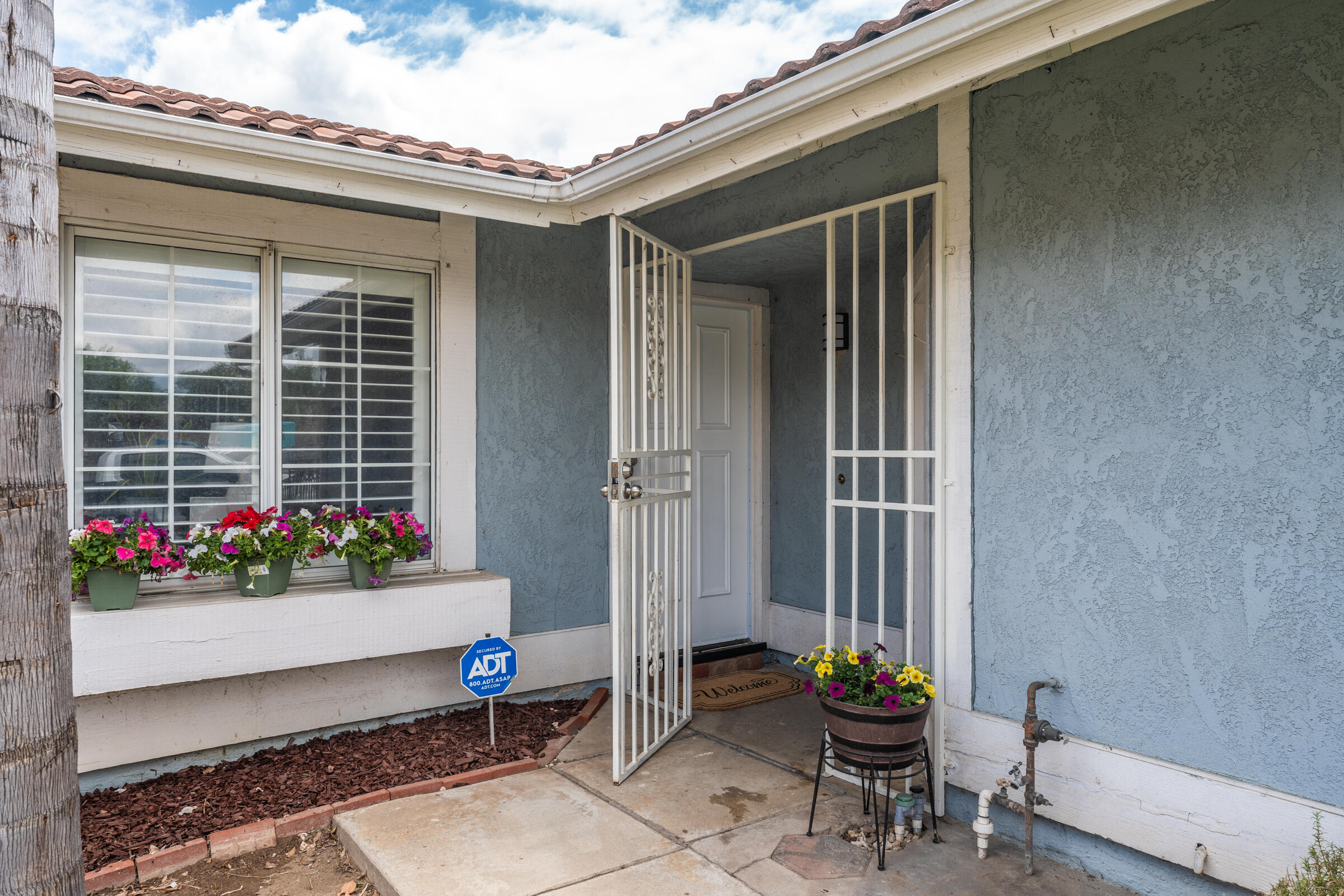 511 West Virginia Street Rialto, CA 92376 - Photo 3 of 21 511 W Virginia St-4