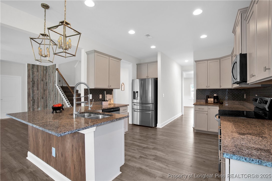 66 South Hawks Rdg Lane Smithfield, NC 27577 - Photo 15 of 50