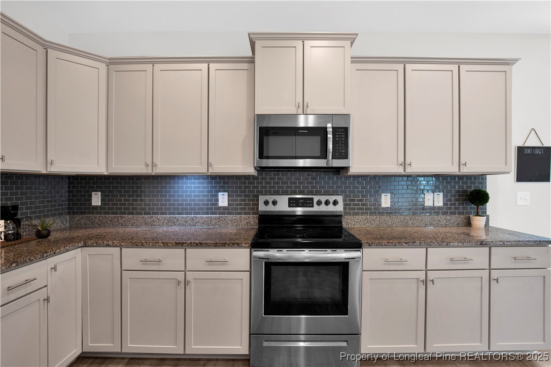 66 South Hawks Rdg Lane Smithfield, NC 27577 - Photo 17 of 50