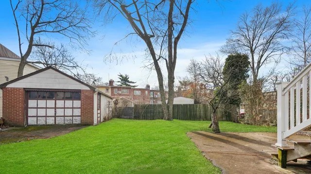 $1,100,000 | 138-12 76th Avenue | Kew Gardens Hills