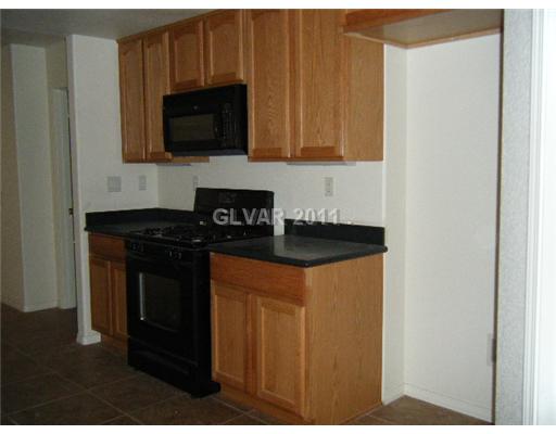 830 Jarvis Road Pahrump, NV 89060 - Photo 6 of 16 Kitchen.