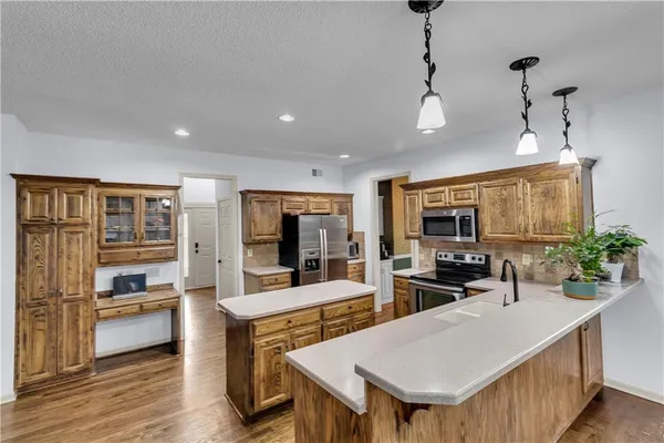 $554,900 | 14030 West 130th Terrace, Olathe, KS 66062