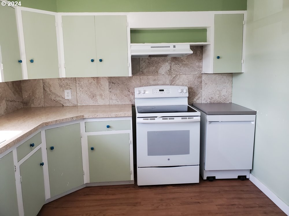 160 Heisler Street Dufur, OR 97021 - Photo 6 of 20 Gallery Image 6