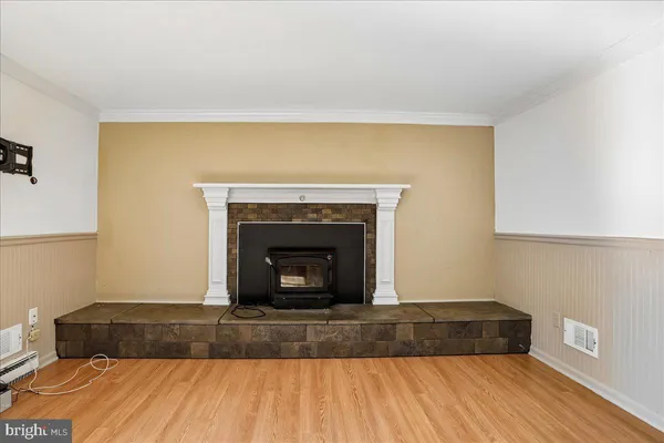 $750,000 | 16617 Killdeer Drive, Rockville, MD 20855