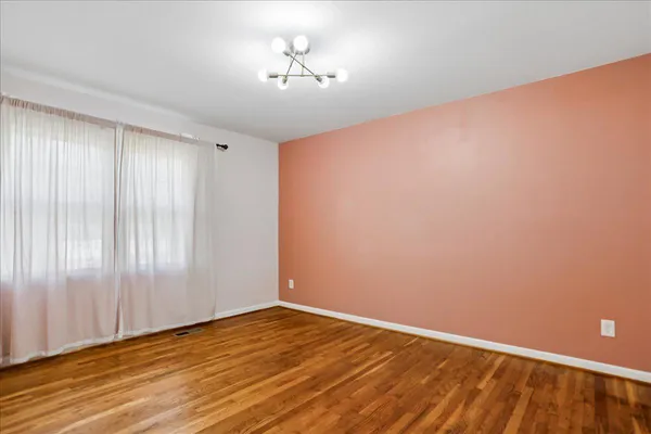 $750,000 | 16617 Killdeer Drive, Rockville, MD 20855
