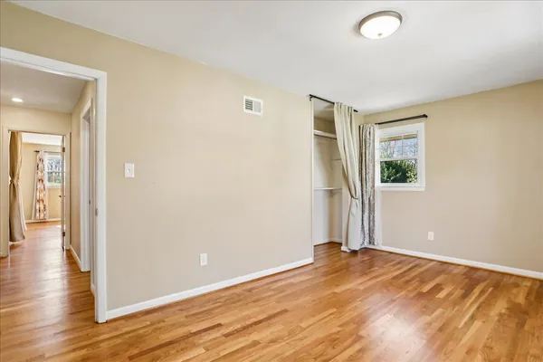 $750,000 | 16617 Killdeer Drive, Rockville, MD 20855