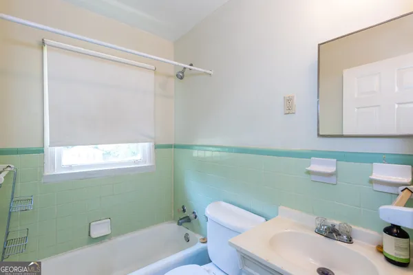 $1,125 | 2982 Pearl Street, East Point, GA 30344