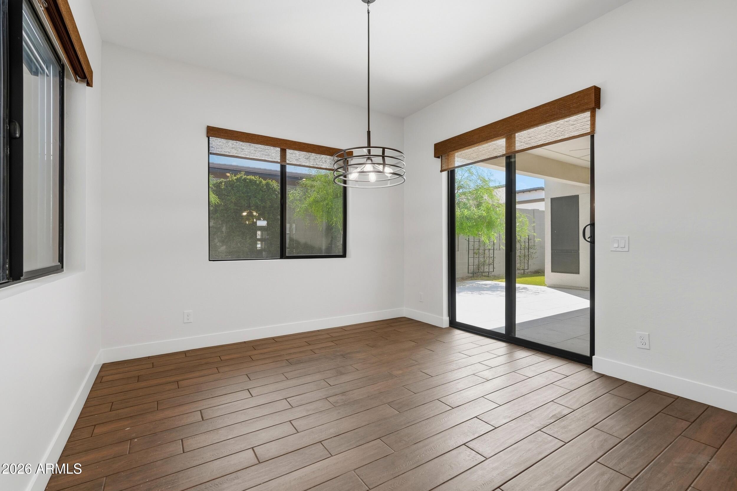 813 East Corral Road Phoenix, AZ 85042 - Photo 11 of 67 8_dsc00737