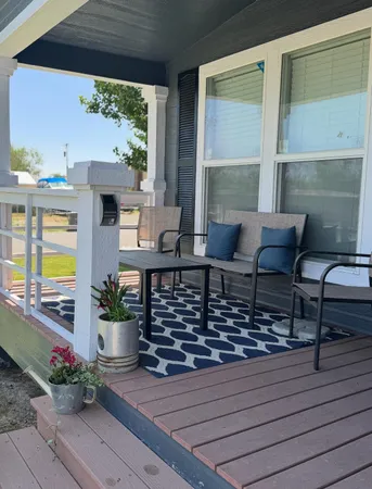 $399,999 | 515 Oak Street, Shoshoni, WY 82649