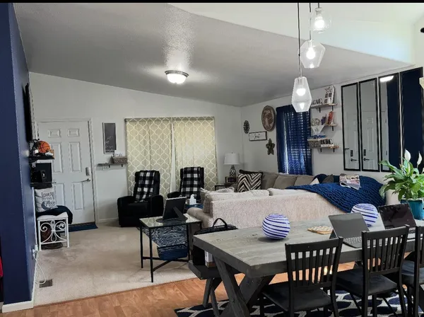 $399,999 | 515 Oak Street, Shoshoni, WY 82649