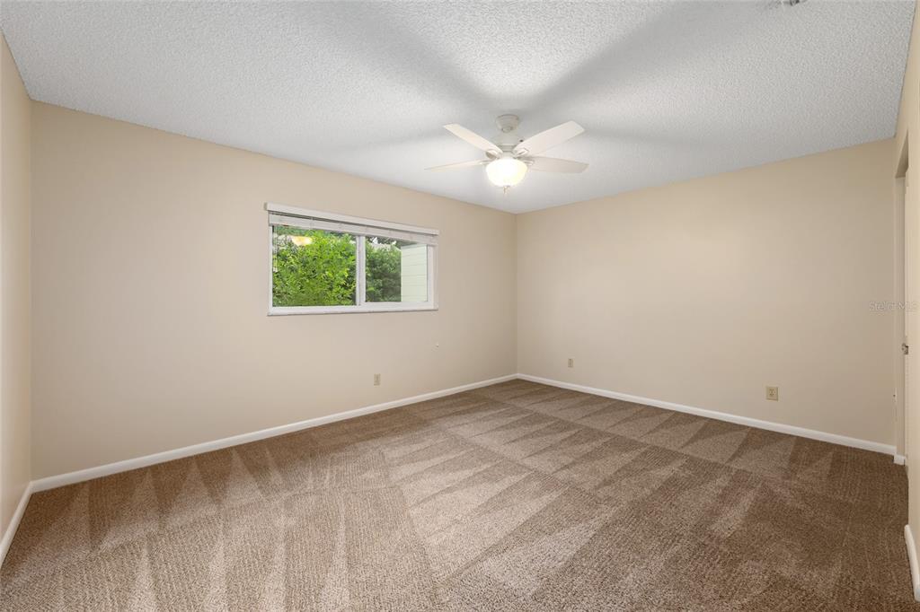 9382 Southwest 89th Court Road, Unit C Ocala, FL 34481 - Photo 33 of 48