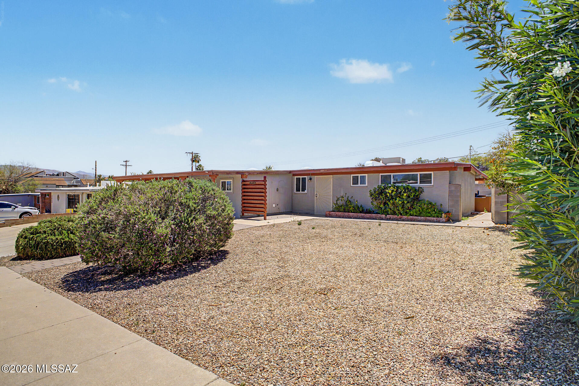 7640 East 27th Street Tucson, AZ 85710 - Photo 6 of 33 3 - 27th