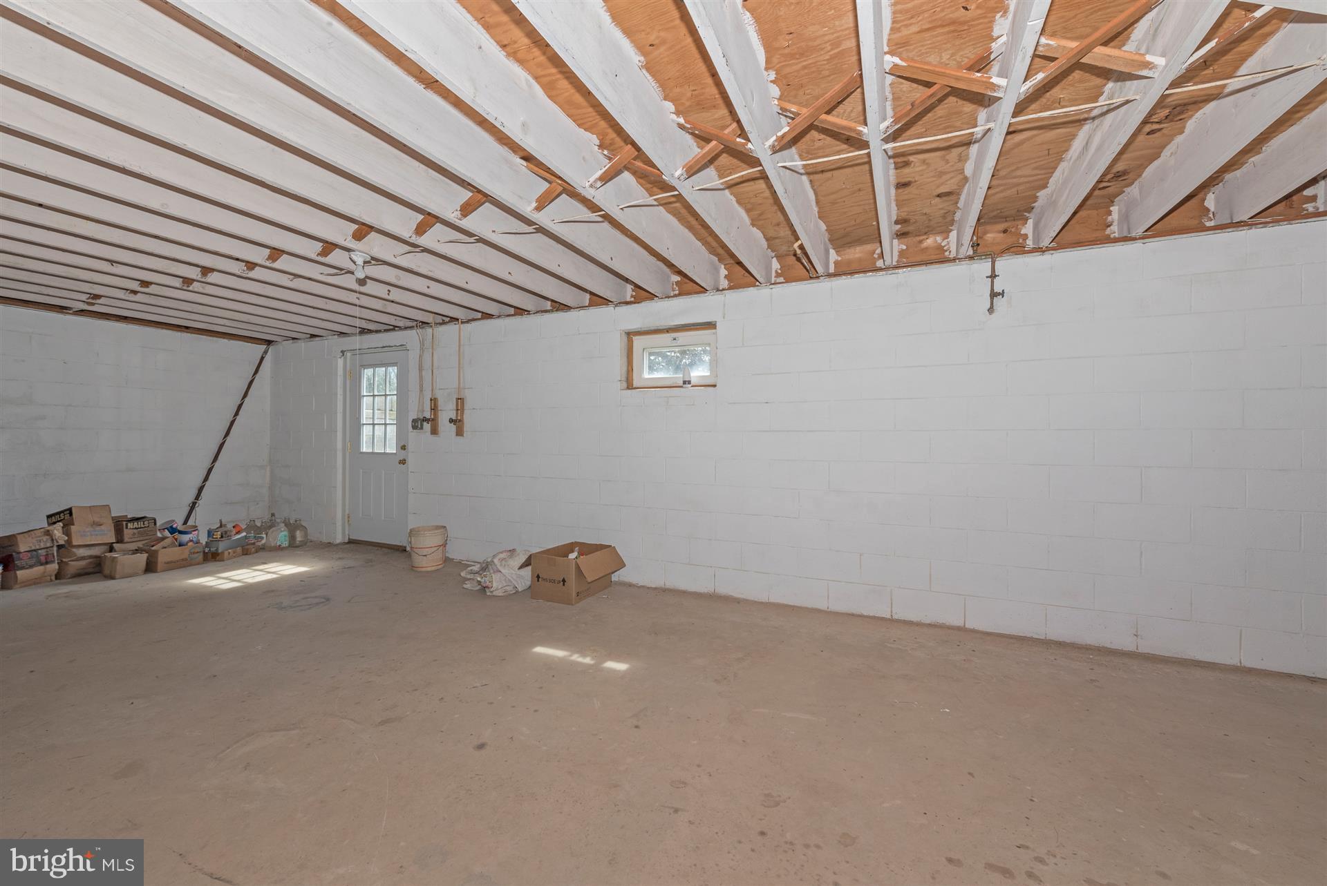 16412 Old Frederick Road Mount Airy, MD 21771 - Photo 32 of 46 Walk out basement