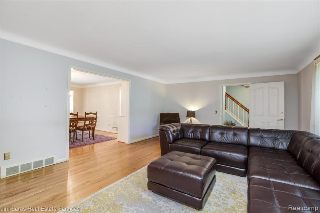 768 Trombley Road Grosse Pointe Park, MI 48230 - Photo 11 of 42