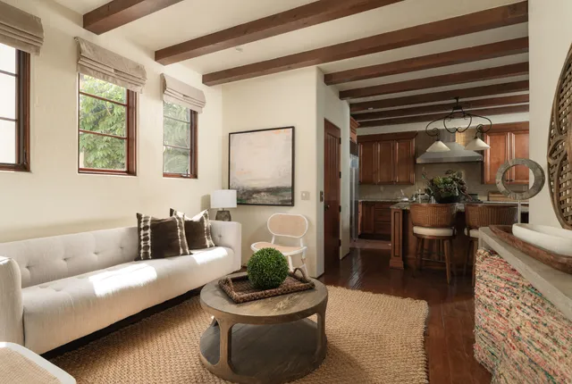 $3,995,000 | 905 Laguna Street, Santa Barbara, CA 93101