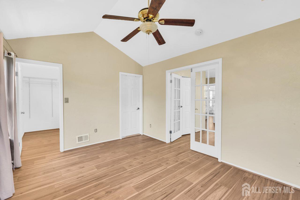 385 Draco Road Piscataway, NJ 08854 - Photo 14 of 25