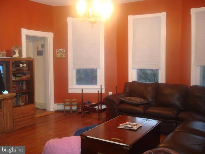 10225 Old Court Road Woodstock, MD 21163 - Photo 25 of 29 Living Room #2