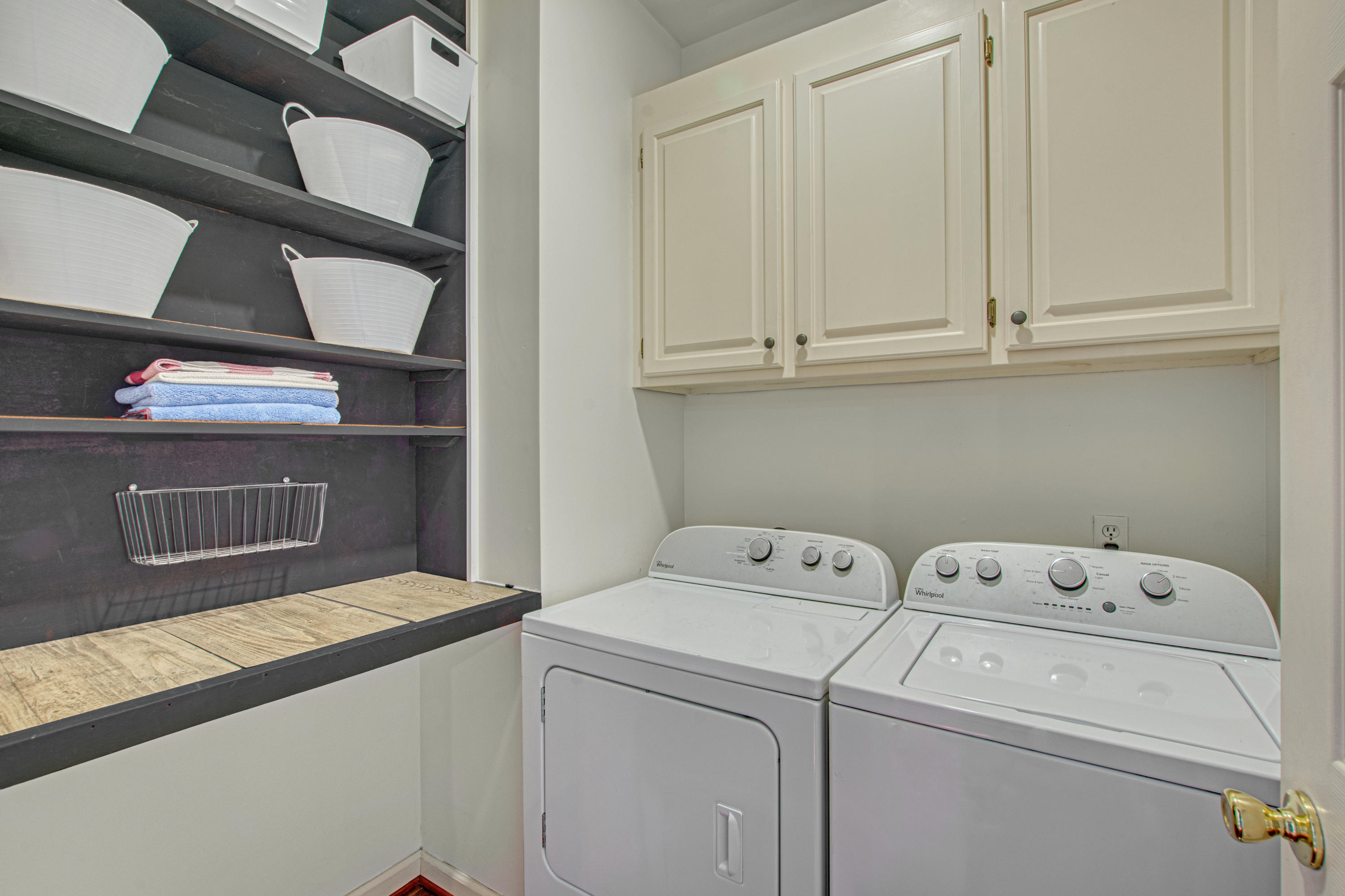 116 Live Oak Road Summerville, SC 29485 - Photo 50 of 59 Laundry