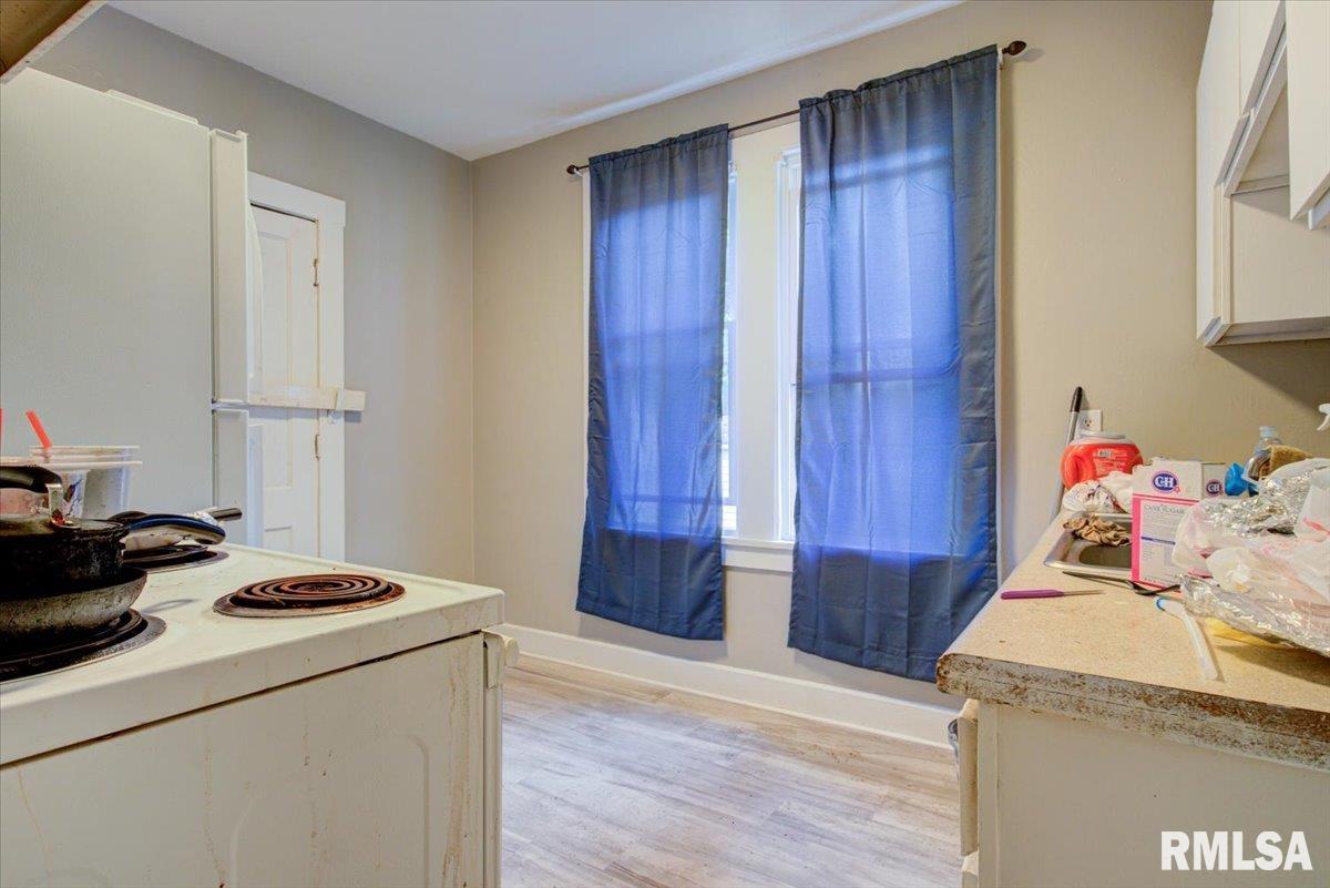 2237 Yale Boulevard Springfield, IL 62703 - Photo 17 of 24