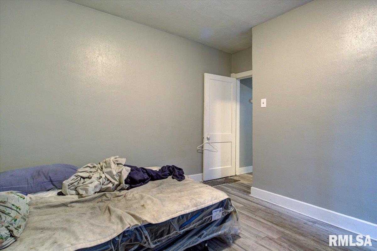 2237 Yale Boulevard Springfield, IL 62703 - Photo 20 of 24