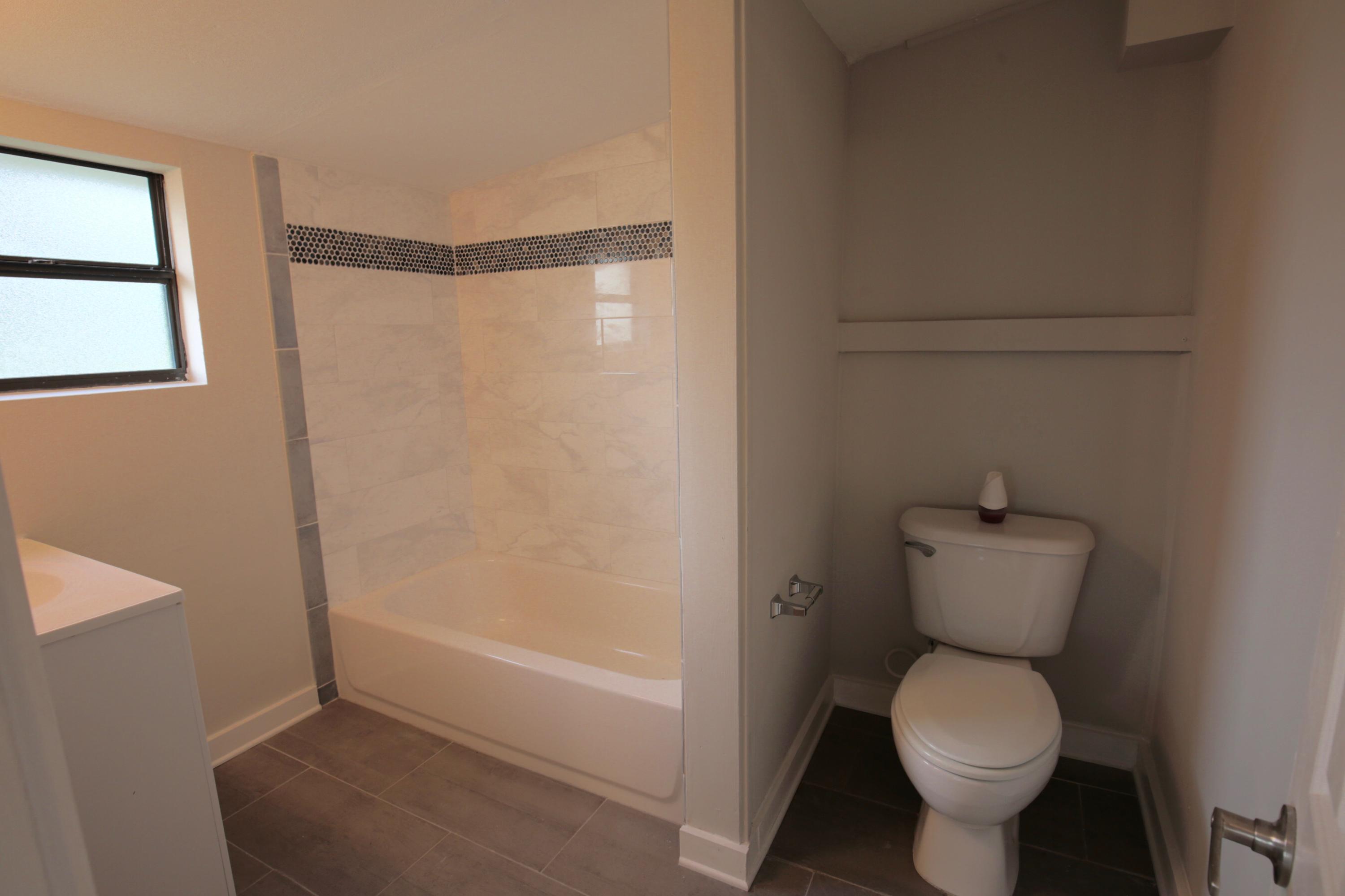 255 Southeast Salerno Road Stuart, FL 34997 - Photo 9 of 17 255 SE Salerno Rd