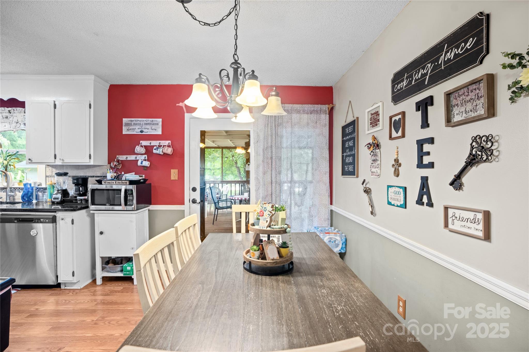 1994 Willow Ridge Street Conover, NC 28613 - Photo 12 of 30 Gallery Image 12