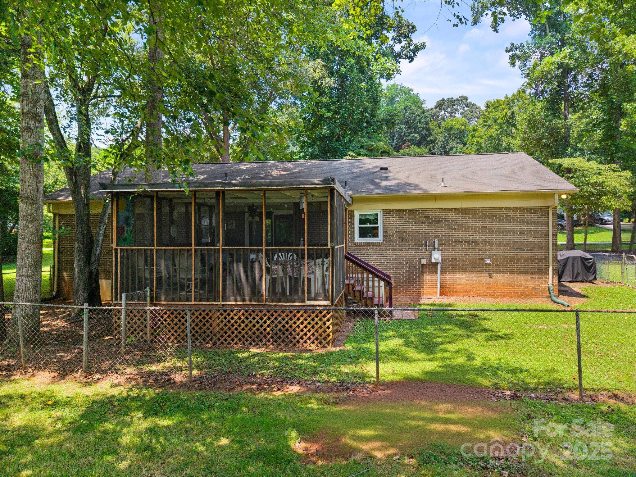 1994 Willow Ridge Street Conover, NC 28613 - Photo 28 of 30 Gallery Image 28