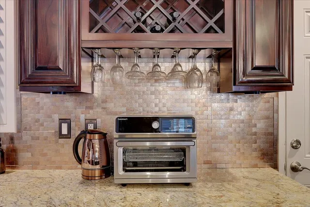 $569,000 | 2255 El Manto Drive, Rancho Cordova, CA 95670