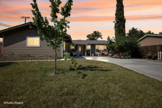 $569,000 | 2255 El Manto Drive, Rancho Cordova, CA 95670