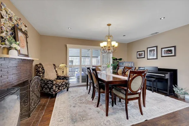 $569,000 | 2255 El Manto Drive, Rancho Cordova, CA 95670