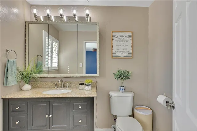 $569,000 | 2255 El Manto Drive, Rancho Cordova, CA 95670