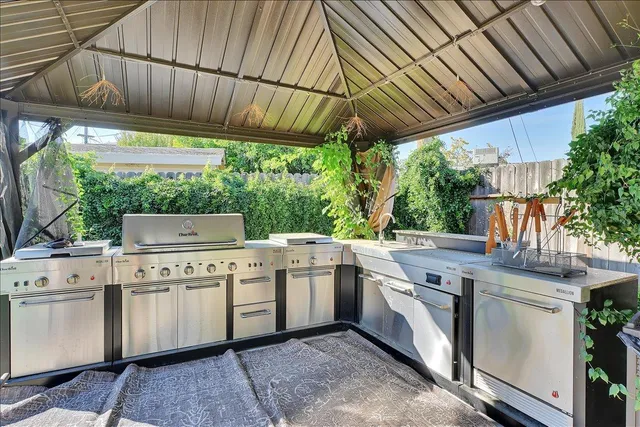 $569,000 | 2255 El Manto Drive, Rancho Cordova, CA 95670