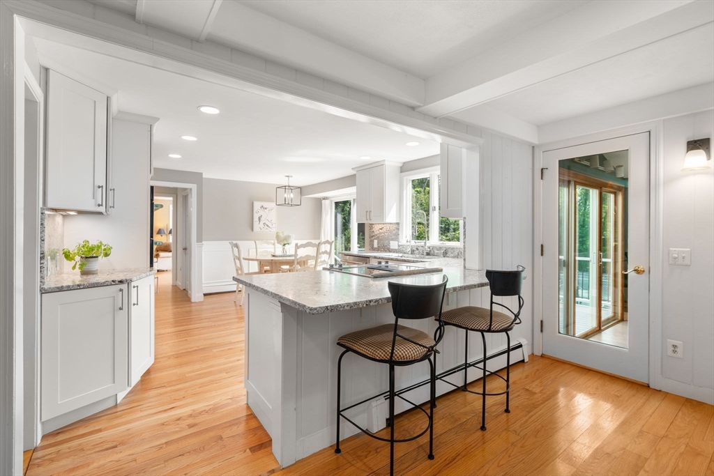 25 Russett Hill Road Sherborn, MA 01770 - Photo 7 of 34 Gallery Image 7