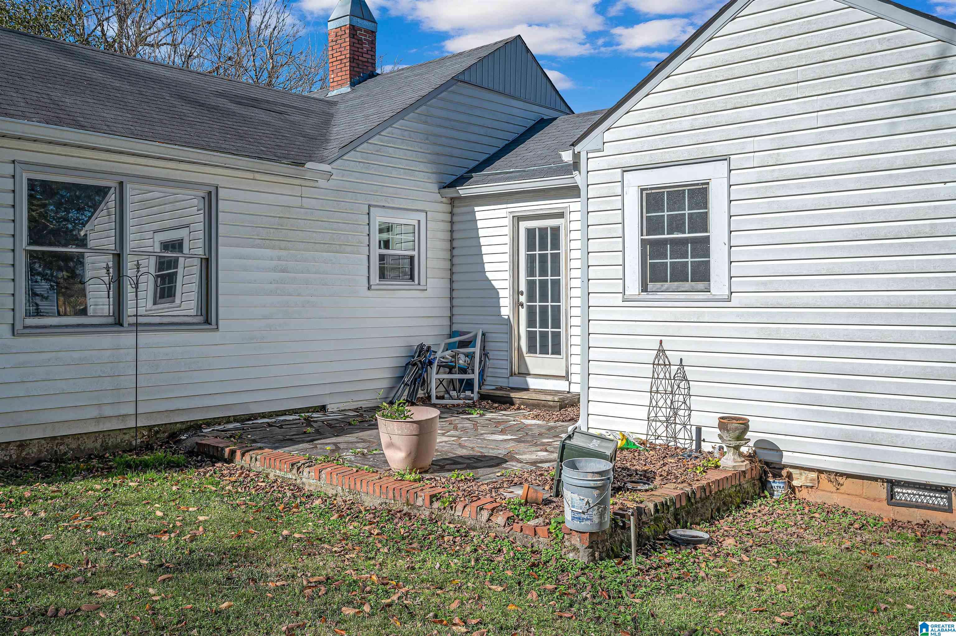 415 East Coffee Street Talladega, AL 35160 - Photo 40 of 42