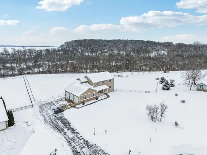 $624,900 | N8544 Story Ridge Court, Belleville, WI 53508