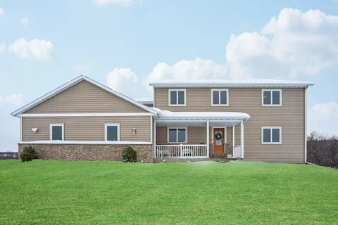$624,900 | N8544 Story Ridge Court, Belleville, WI 53508