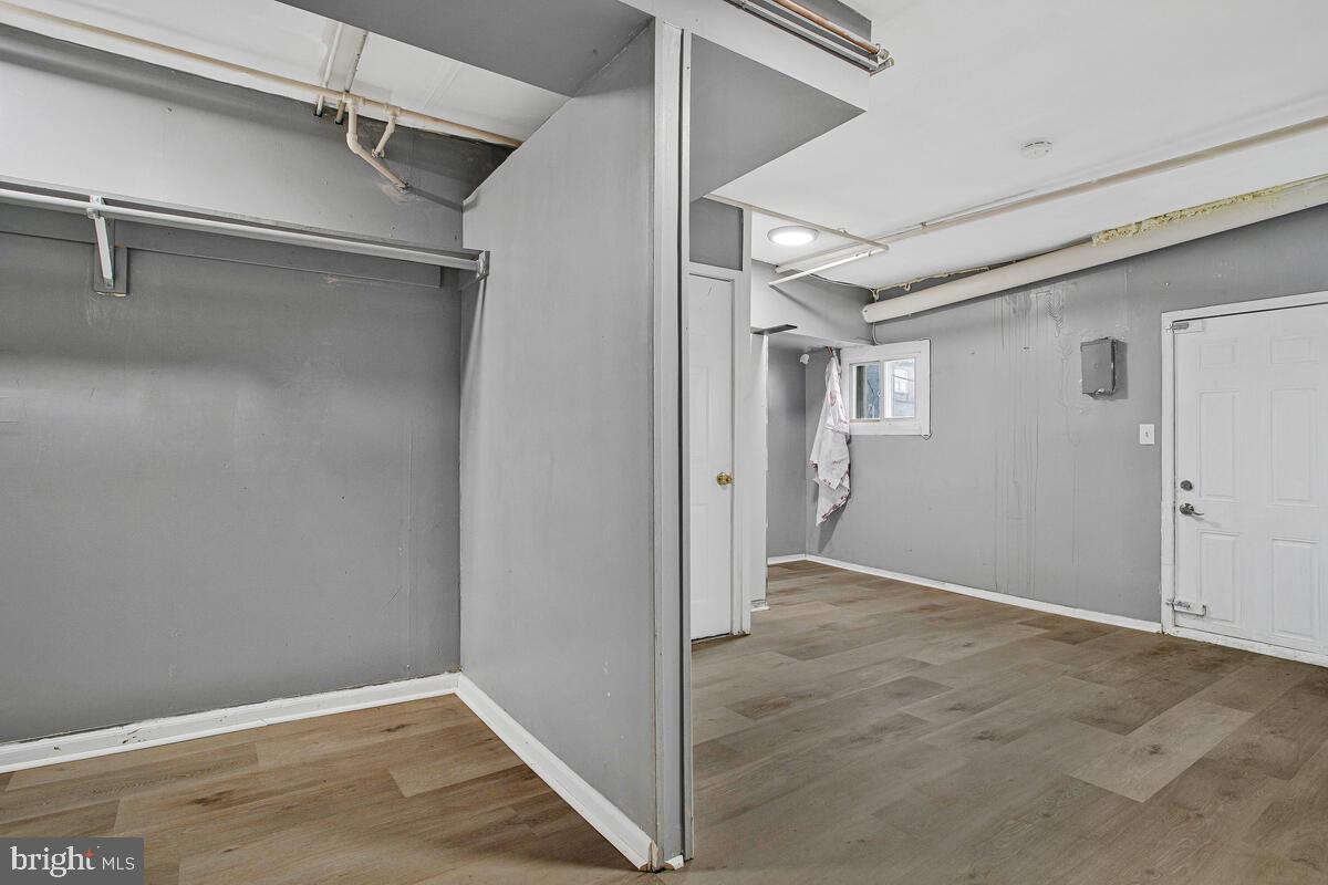 5204 Ivanhoe Avenue Baltimore, MD 21212 - Photo 29 of 38 a view of an empty room