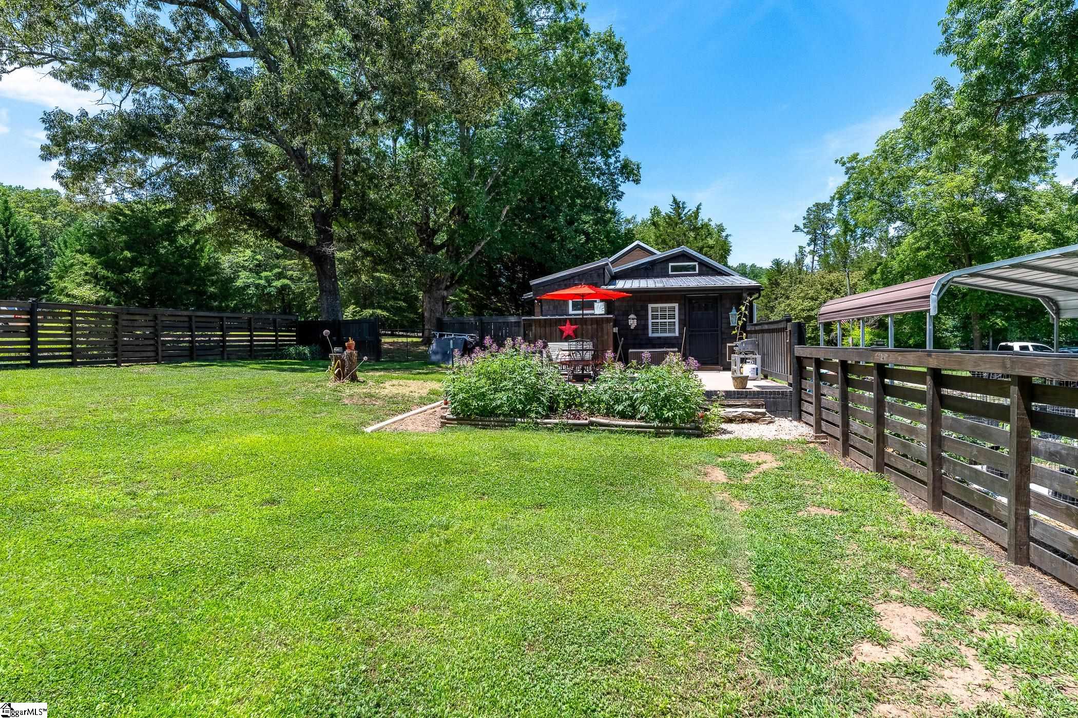 2261 Fews Chapel Road Greer, SC 29651 - Photo 7 of 42