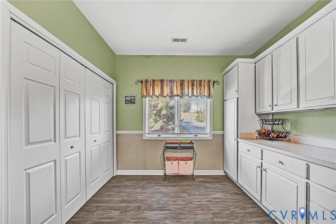 1103 Mariners Way Huddleston, VA 24104 - Photo 15 of 31 a kitchen with stainless steel appliances granite countertop a refrigerator and a stove top oven