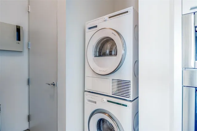 $829,000 | 1717 Arts Plaza, Unit 1808, Dallas, TX 75201