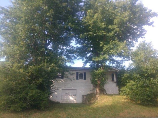 111 Menelaus Road Berea, KY 40403 - Photo 1 of 26 Photo 1
