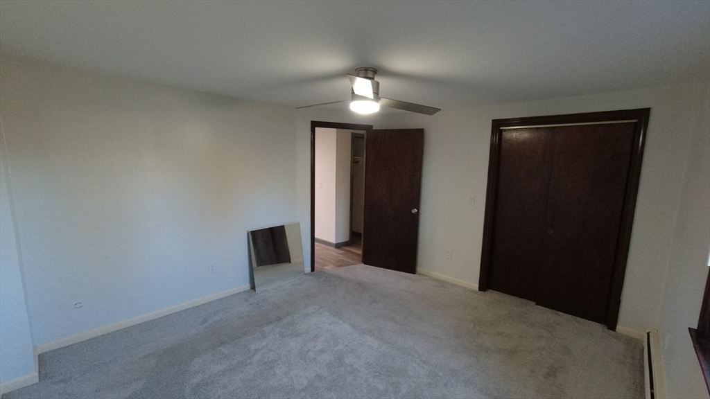 183-185 Middle Street Springfield, MA 01104 - Photo 23 of 27 an empty room with an empty space