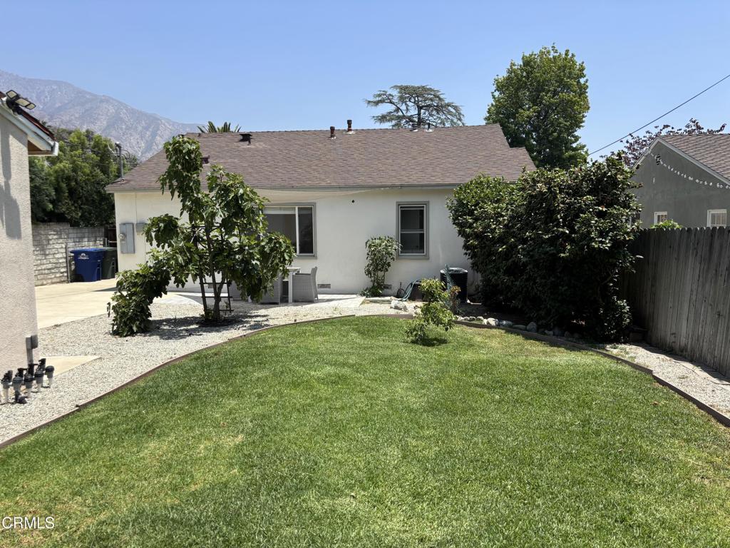 1725 North Harding Avenue Altadena, CA 91001 - Photo 18 of 22 IMG_3237