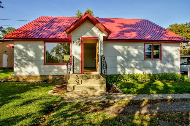 $384,500 | 159 East 10th Avenue, Colville, WA 99114