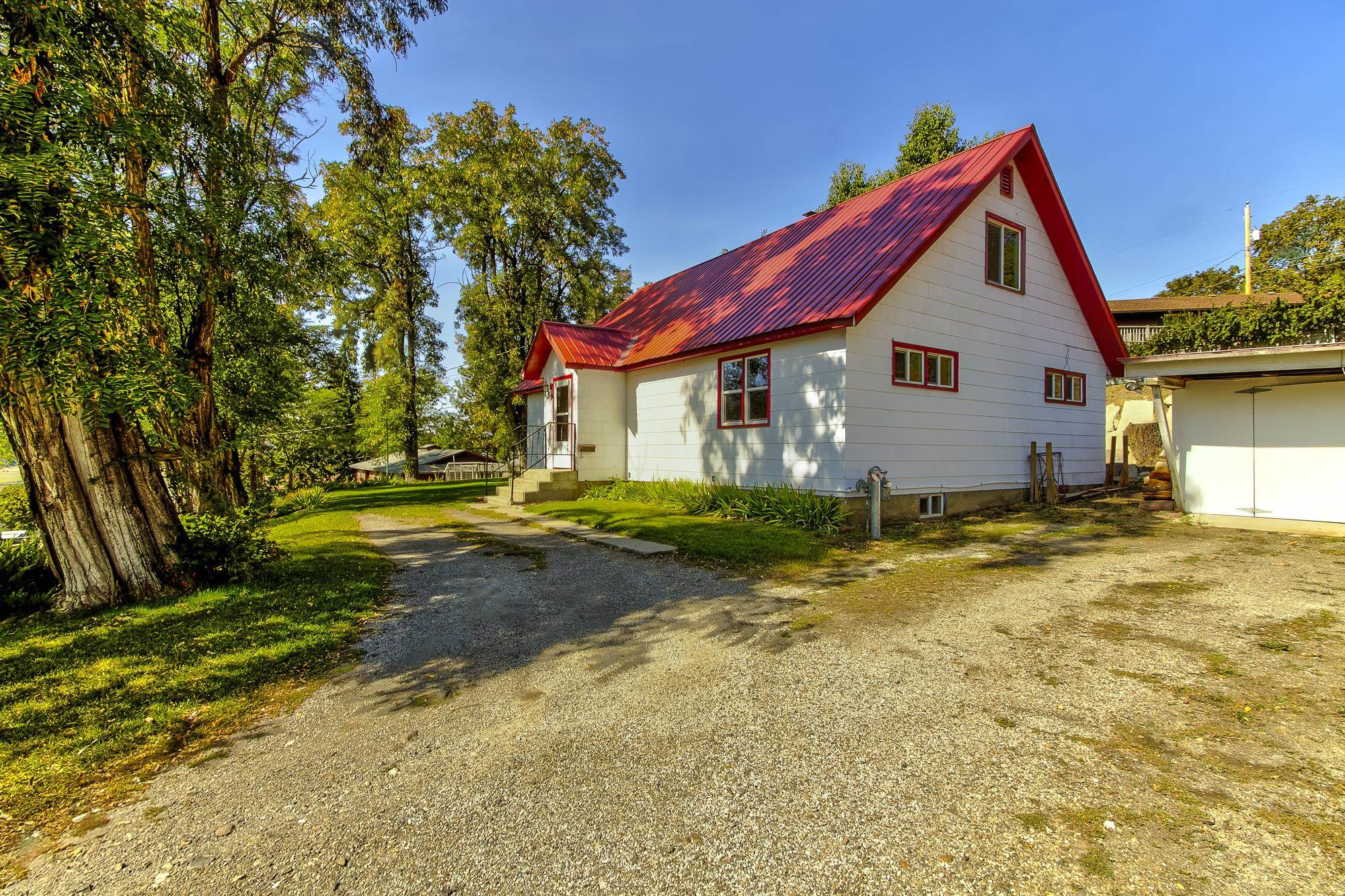 159 East 10th Avenue Colville, WA 99114 - Photo 4 of 42