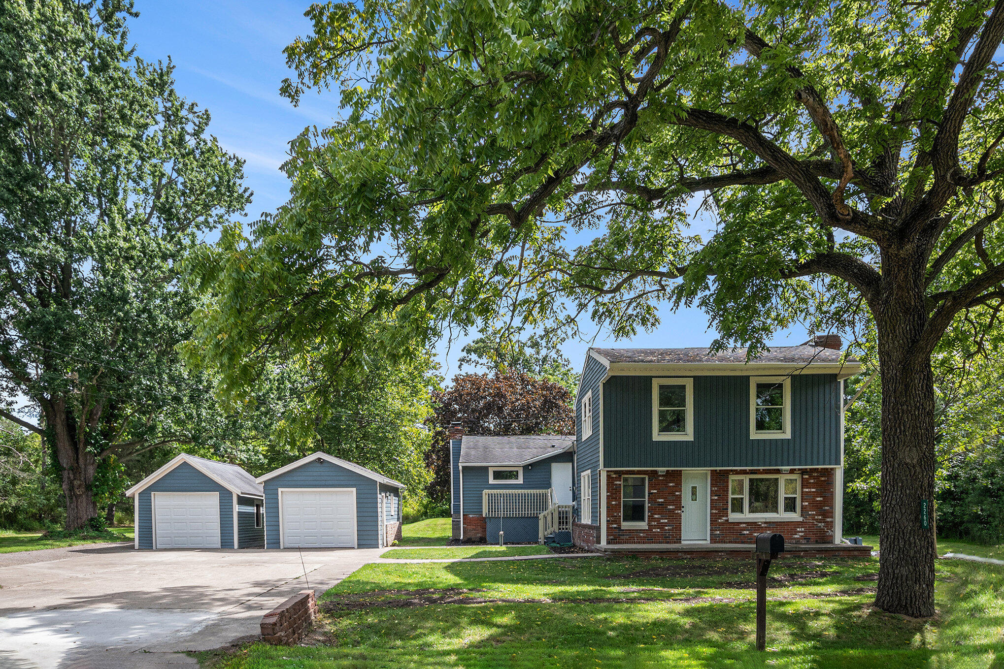 2260 Milton Road Williamston, MI 48895 - Photo 1 of 53 002_file_973