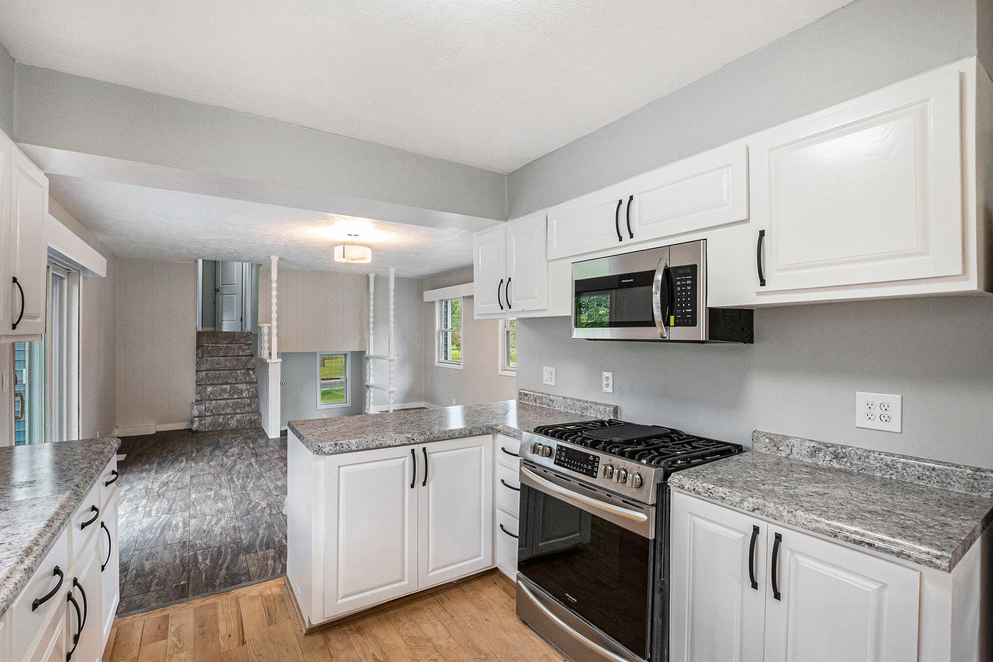 2260 Milton Road Williamston, MI 48895 - Photo 9 of 53 011_file_641