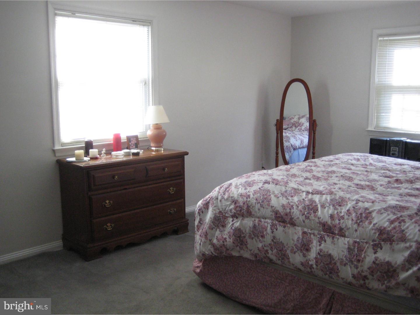 2724 North Kent Road Broomall, PA 19008 - Photo 17 of 25 Gallery Image 17